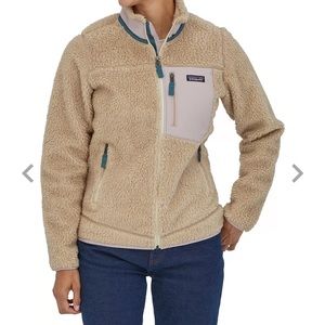Patagonia Women’s Classic Retro X Fleece Jacket.